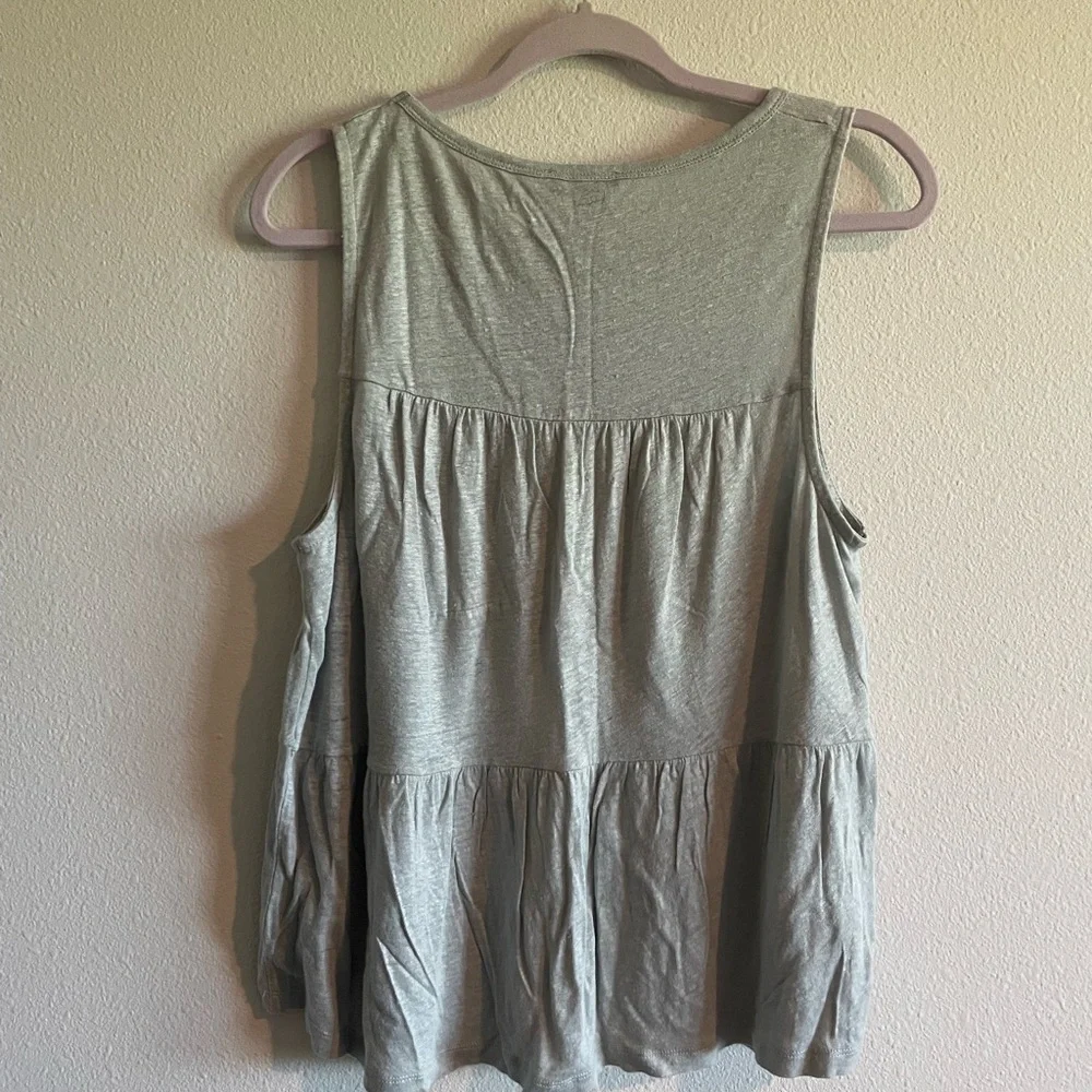 J. Crew 100% Linen Tiered Tank Top Women’s Medium Grey Crewneck Flowy Airy